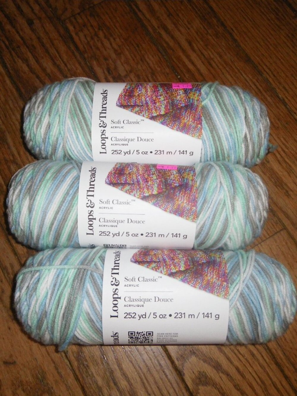 3 Skeins Loops & Threads Soft Classic Acrylic Yarn Color 8629 252 yds ea.
